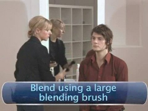 Make-Up Tips For Men: How To Enhance Your Cheekbones