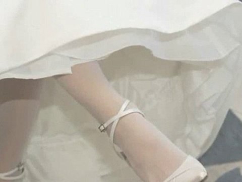 What You Need To Know About Wedding Gowns : What are 'built-in crinolines' in wedding gowns?