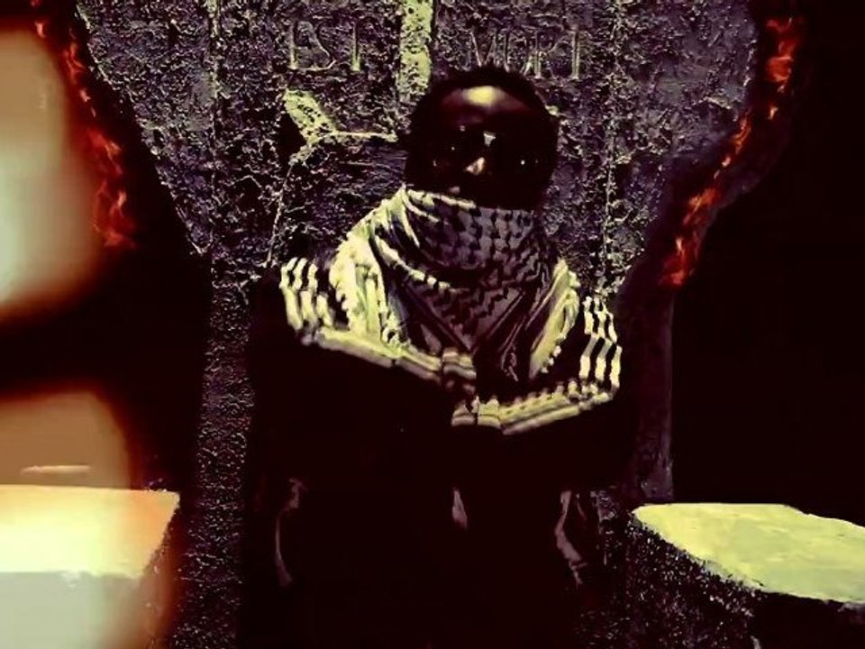 MEDINE CLIP TRÔNE (HD)