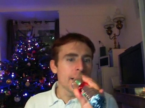 Wiwi égratigne bonjour