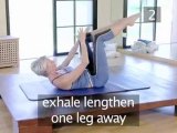 Pilates: Single Leg Stretch