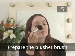 How To Apply Blusher