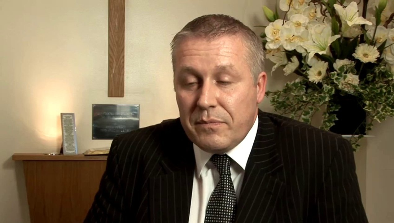 How To Observe Funeral Etiquette