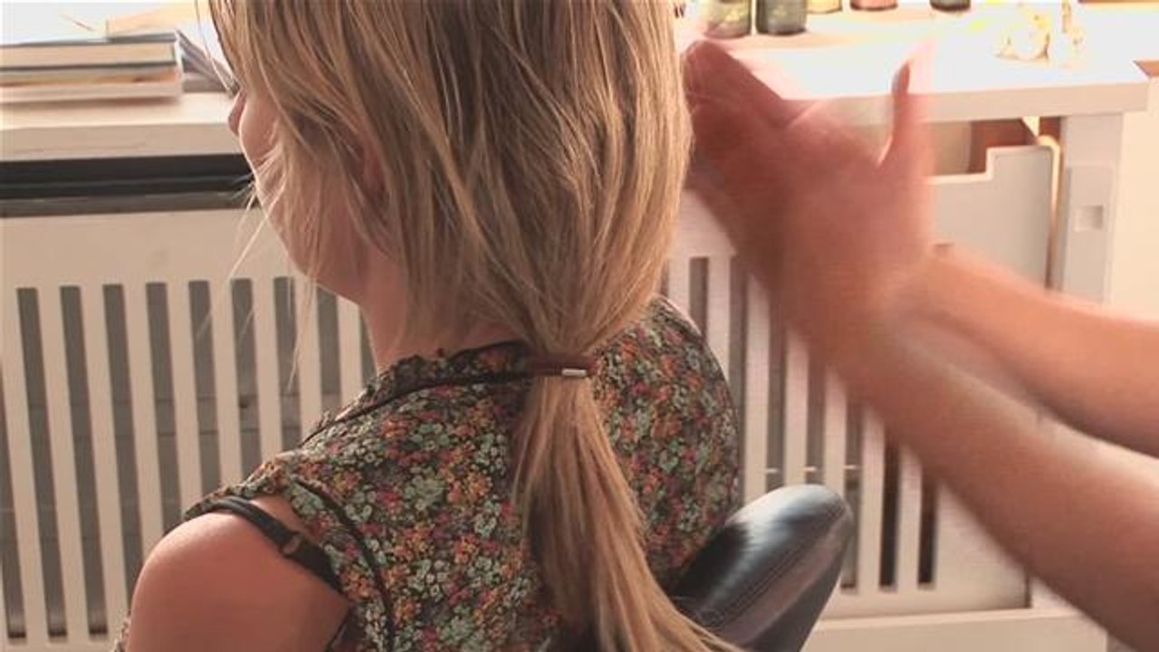 How To Massage Your Shoulder