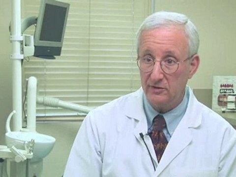 Facts About Tooth Grinding : Why does tooth grinding happen at night?