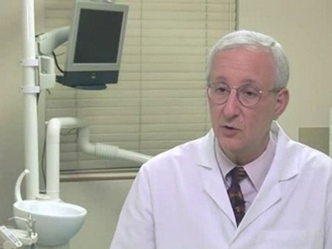 Gum Disease, Gingivitis And Periodontitis : What is gum disease ?