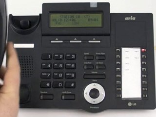 LG Aria 7024 Phone Handset – Adjusting Volume