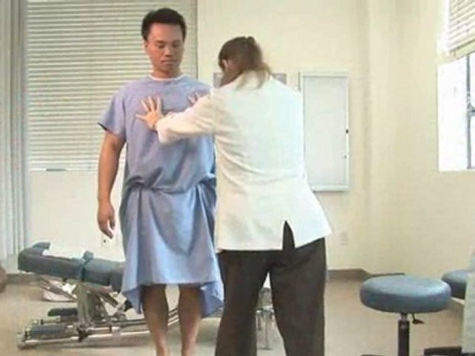 Chiropractic Basics : Can chiropractors prescribe pain relievers?