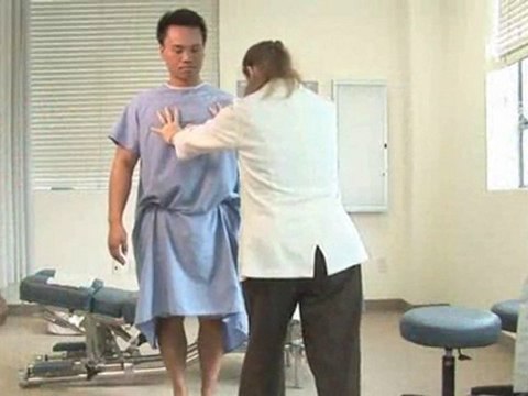 Chiropractic Basics : Can chiropractors prescribe pain relievers?