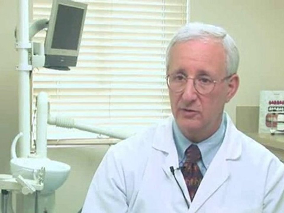 Oral Surgery, Wisdom Teeth : How will my oral surgeon remove my wisdom teeth?