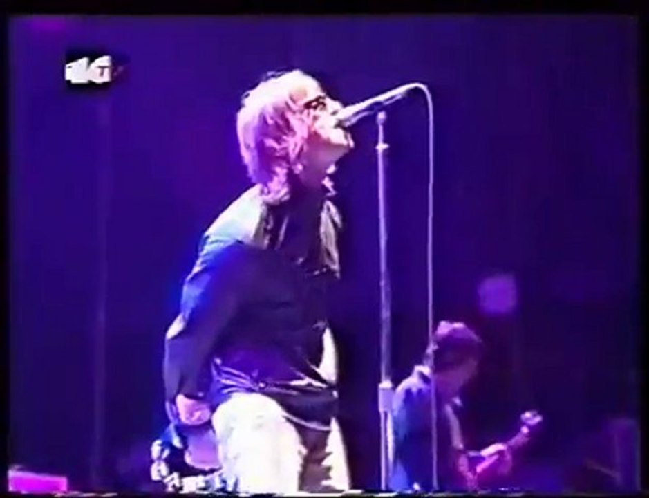 Oasis - Stand by Me (Live-Bencassim Festival 2000)