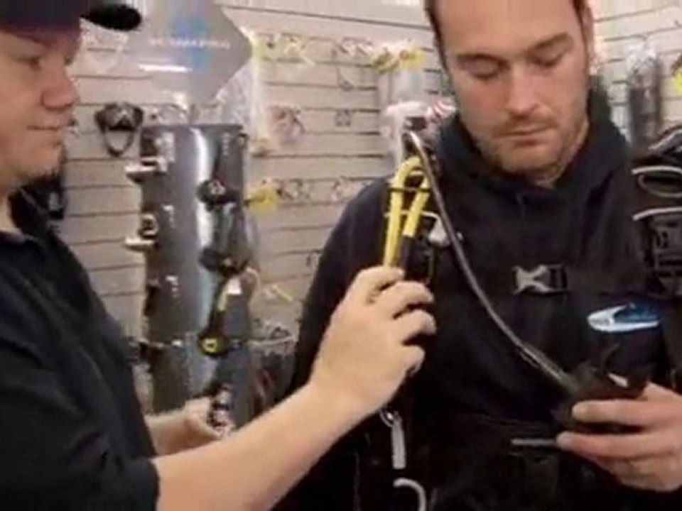 How To  Use A Scuba Bcd