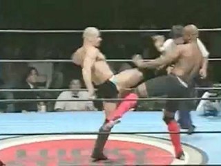 How To Do Bas Rutten's Triangle Choke