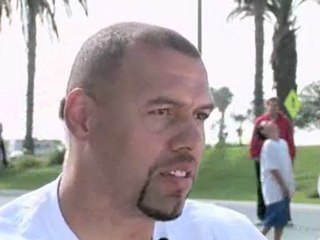 Coaching Basketball : What offense should I implement against a man-to-man defense?