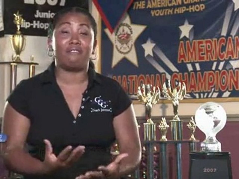 History Of Cheerleading : What was cheerleading like in the 1950's?