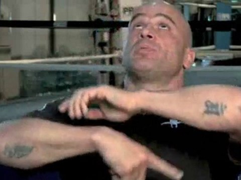 Mixed Martial Arts Rules : What are illegal MMA strikes?