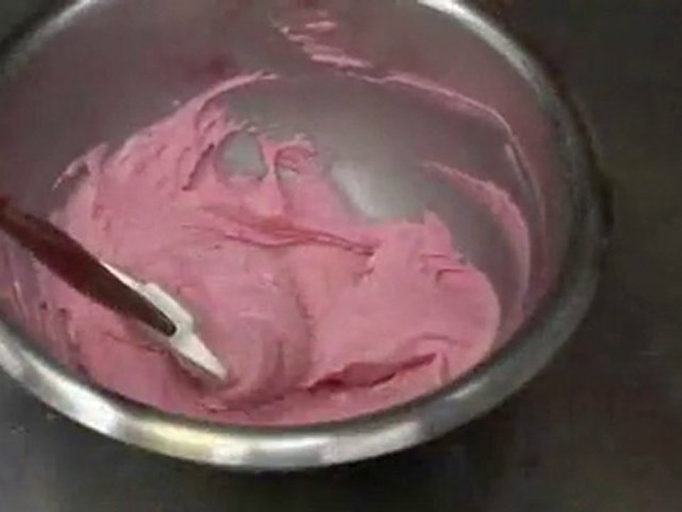 How To Make Pink Frosting