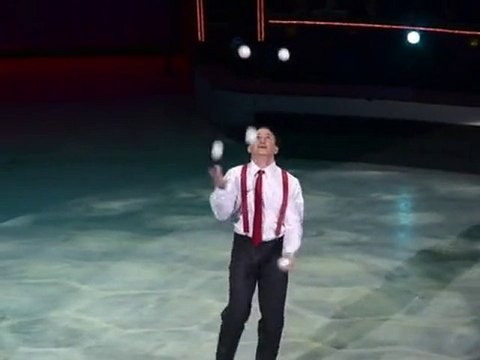 LAJOS NEREUS-juggling-presents Art agency Valentino