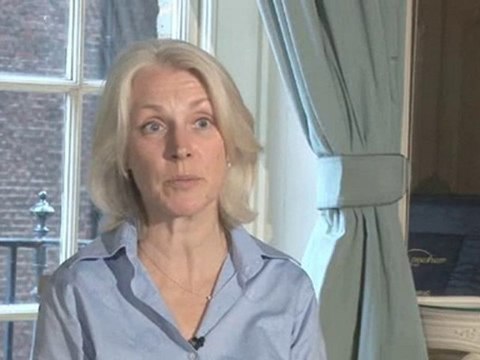 How To Act If Your Child Is Bullying Their Younger Sibling : My child is bullying their younger sibling, what should I do?