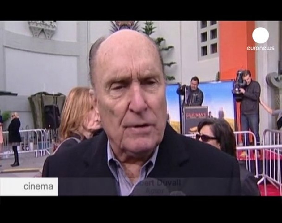 Omaggi a Duval, Lee, Caine