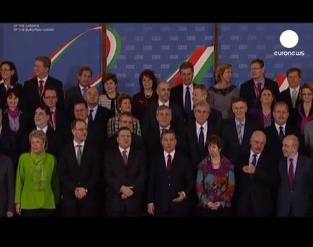 UE, la presidenza ungherese apre sulla legge bavaglio