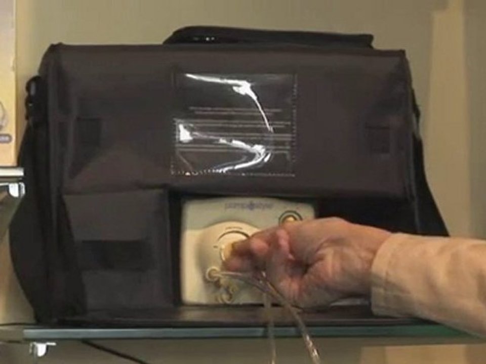 Pumping Breastmilk In Public : Can I pump my breastmilk in public?