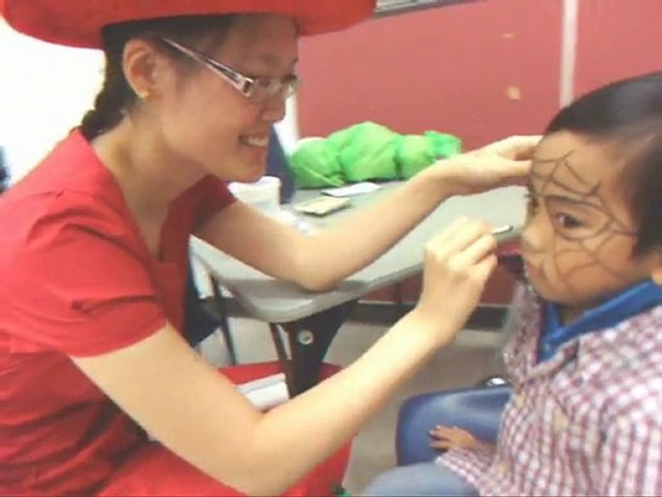 Compare $40 magician to an Anderson Chow magic show