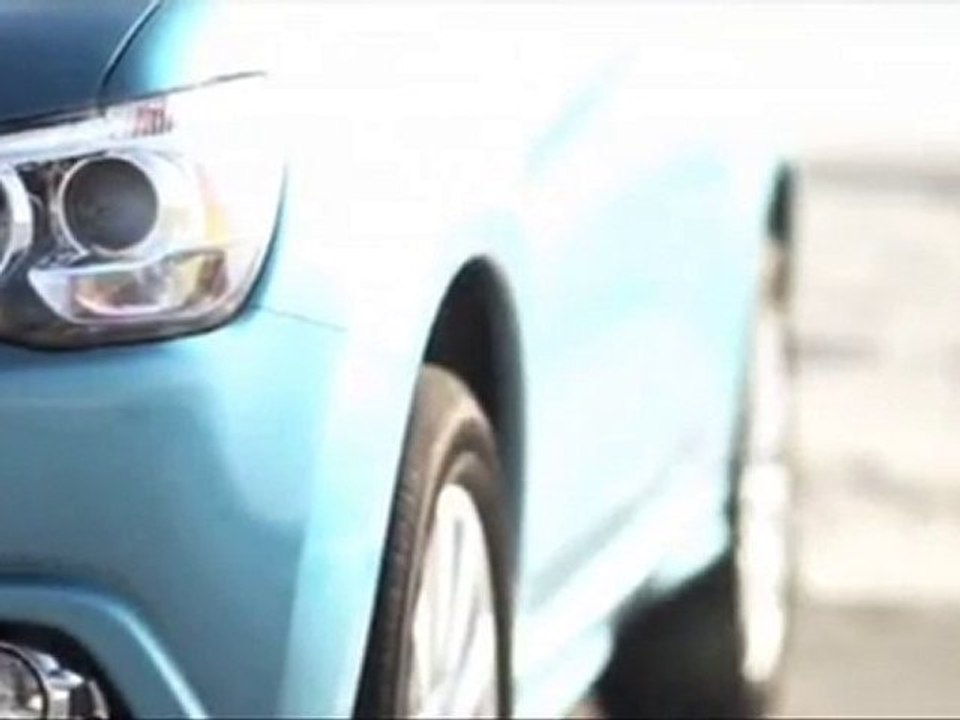 Mitsubishi Outlander - Español