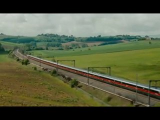 Angelina Jolie & Johnny Depp star in THE TOURIST - In ...