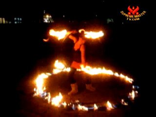 1/2 Camila Castillos : une artiste et danseuse respirienne