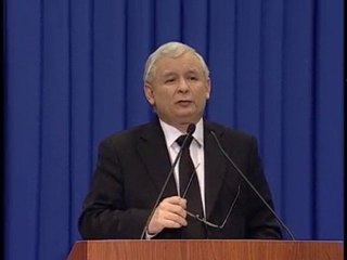 "Offesa alla Polonia". Lech Kaczynski respinge le...
