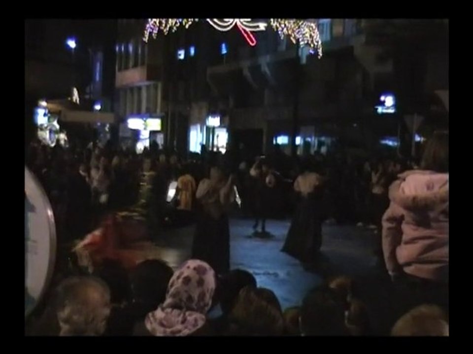 Cabalgata reyes Aviles - Malabares - Juggling  fire 2011