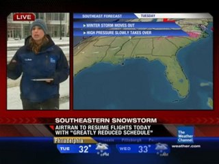 Snowbound: Slow recovery begins - 01/12/2011