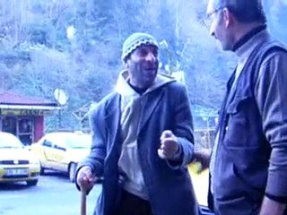 toplucanin efsane adami musa ali çamlihemşinde sözlü atişma