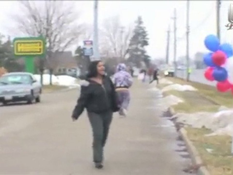 TEA PARTY vs OBAMA MIDWESTAVE/UONBATES CHAZ MARCELL FILMS