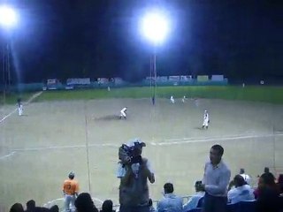 ‎...Jueyeros vs Caciques...