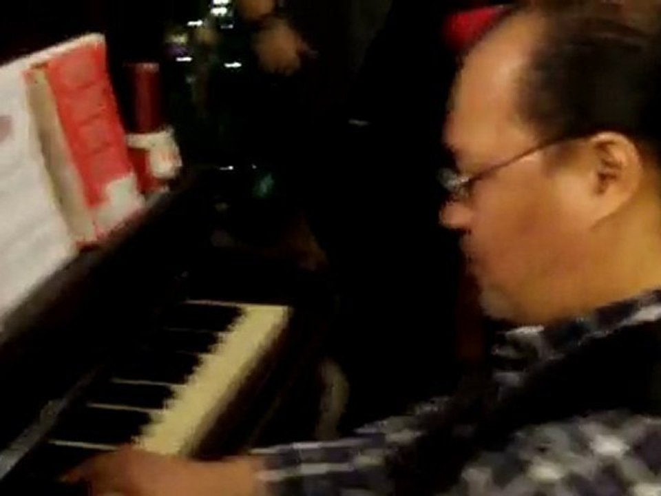 Jingle Keys (11 December 2010)