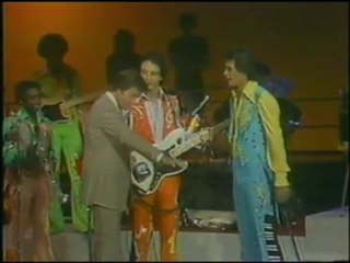 MY BOOGIE SHOES by kc & sunshine band