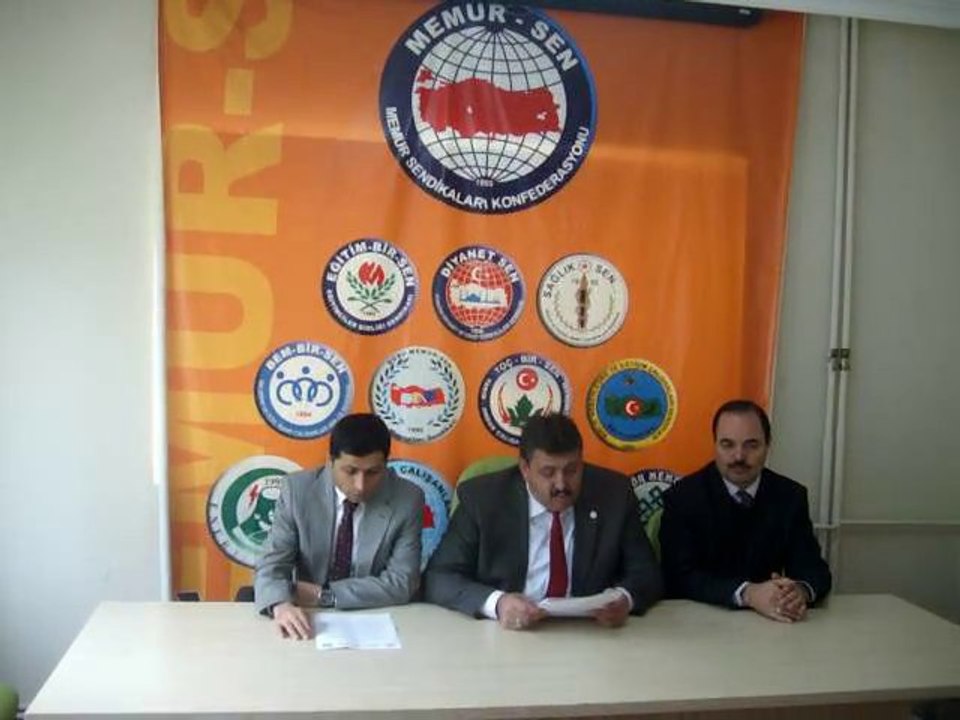 DENİZLİ EĞİTİMBİRSEN ŞUBESİ AHMET SERTİN BASIN AÇIKLAMASI