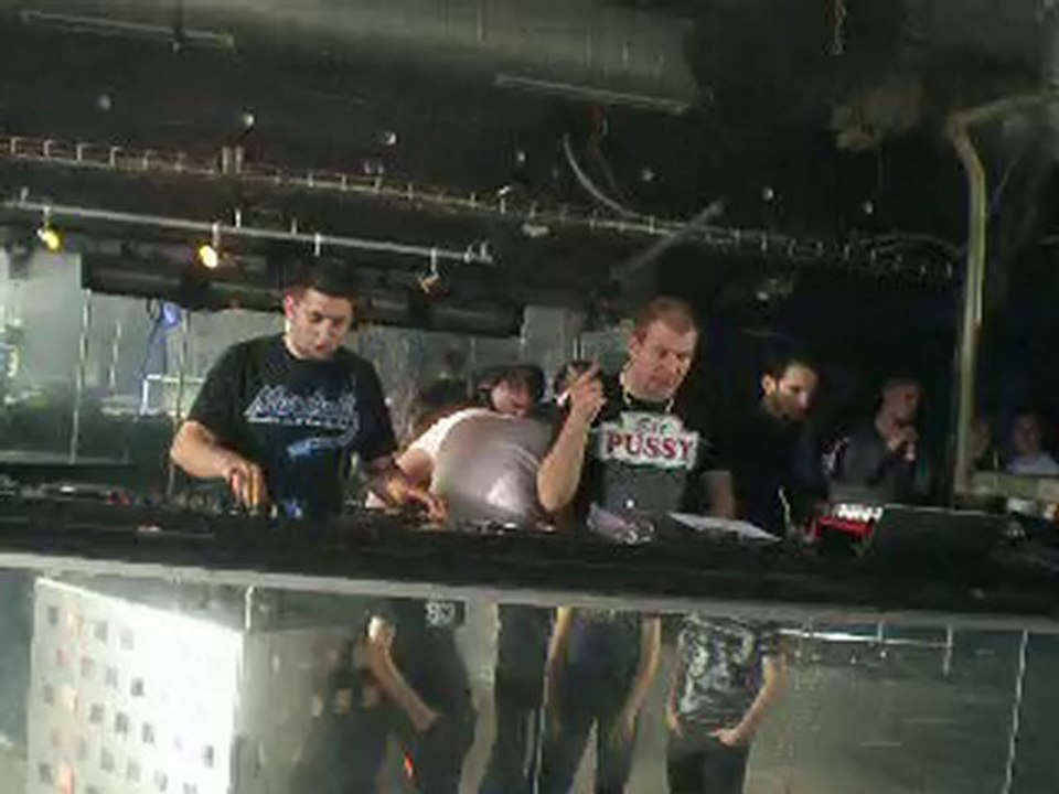 Lotus club Dem-J Vs Mr.Heaks 07-01-11 part 3