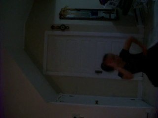 mimi(désoler Regarder la tête sur le coter  sorry )