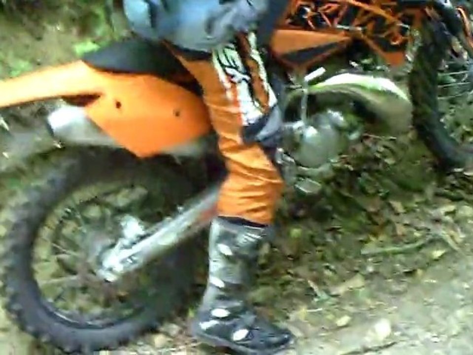 CLIP0035