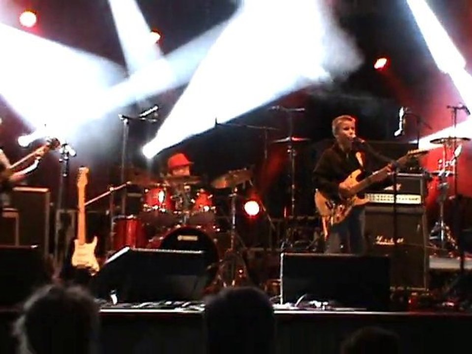 ACDC " you shook me all night long"