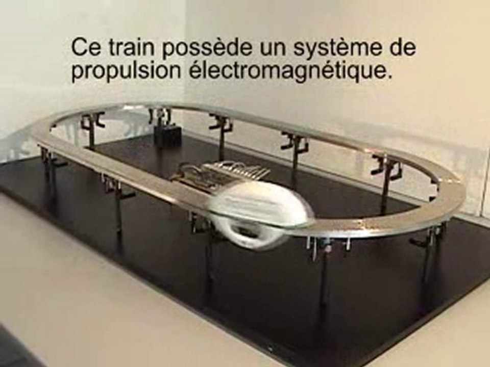 maquette train magnétique