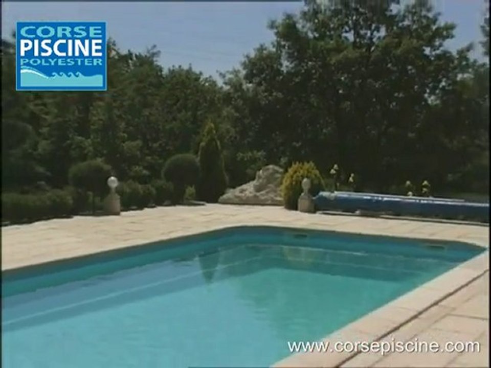 CORSE PISCINE POLYESTER MEGAPOOL PRIVILEGE.flv