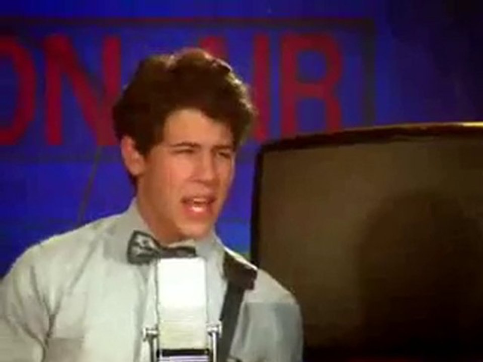 JONAS L.A. Hey You Music Vide (arkeek)