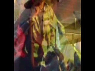 NEW  2011 BEEZO feat. MR. 3-2 - GET UR GRIND ON