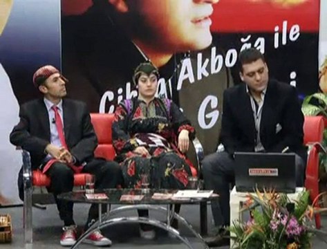 Cihan AKBOĞA-Yagma Dolu{Cihan AKBOĞA İle Türkü Gecesi}