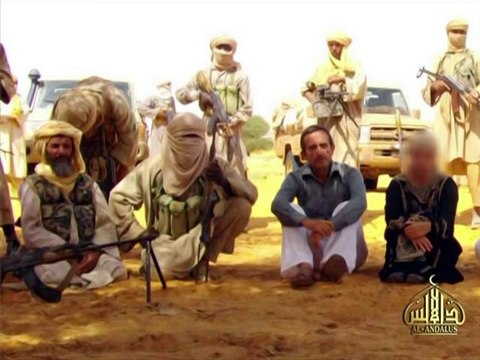 Young French hostages executed in Niger desert