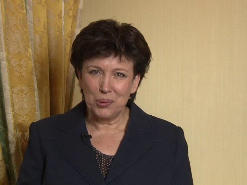 Voeux de Roselyne Bachelot-Narquin aux lecteurs d'Agevillage